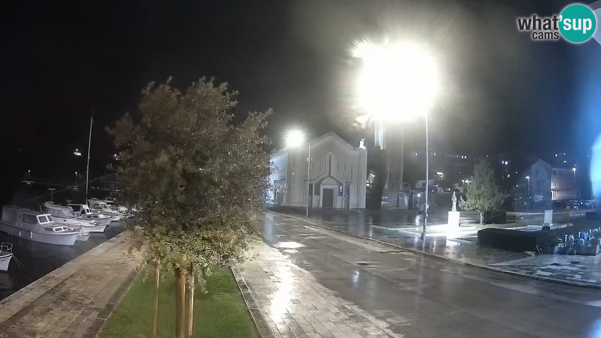 Spletna kamera Ploče | Osupljiv pogled na Rivo in katedralo