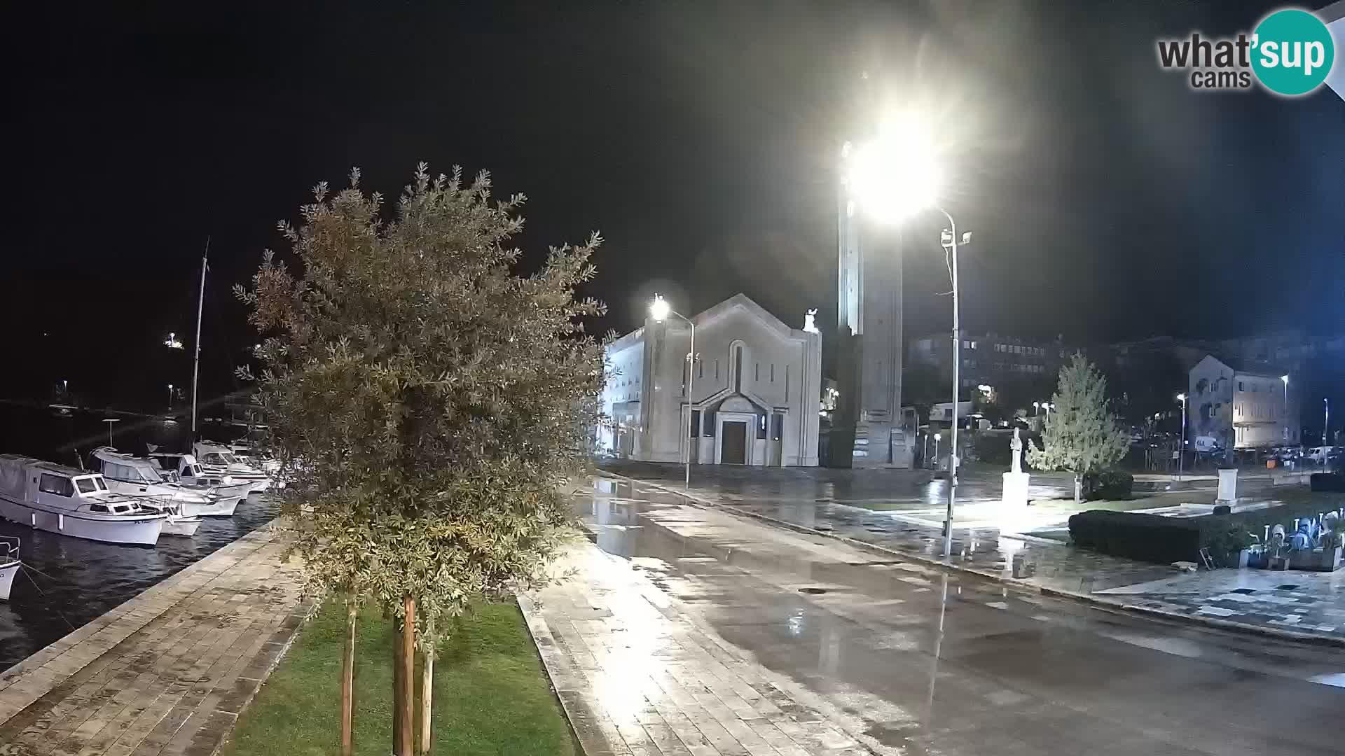 Ploče Cámara web | Vistas cautivadoras de Riva y la Catedral