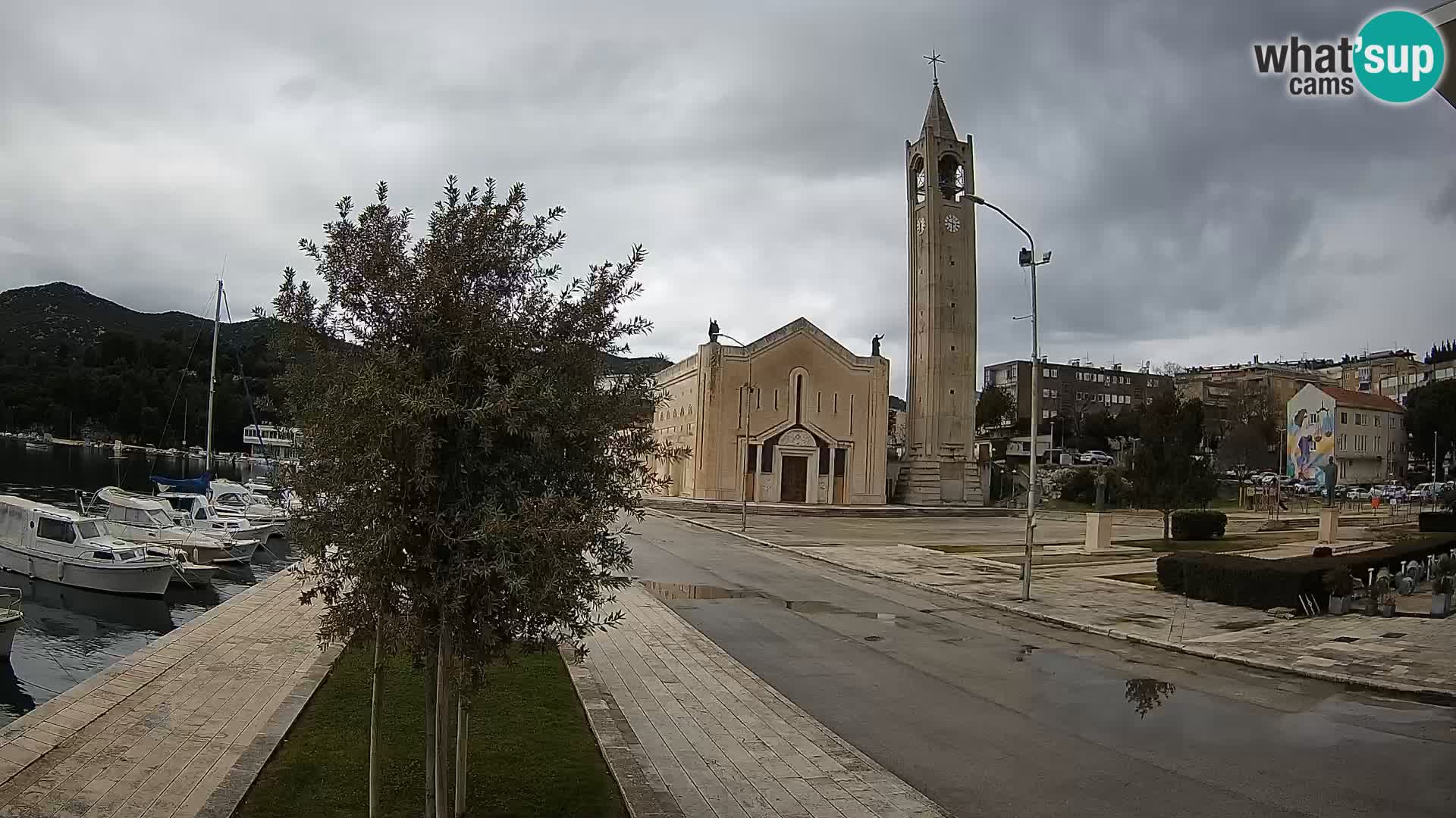 Webcam Ploče | Fesselnde Ausblicke auf Riva und die Kathedrale