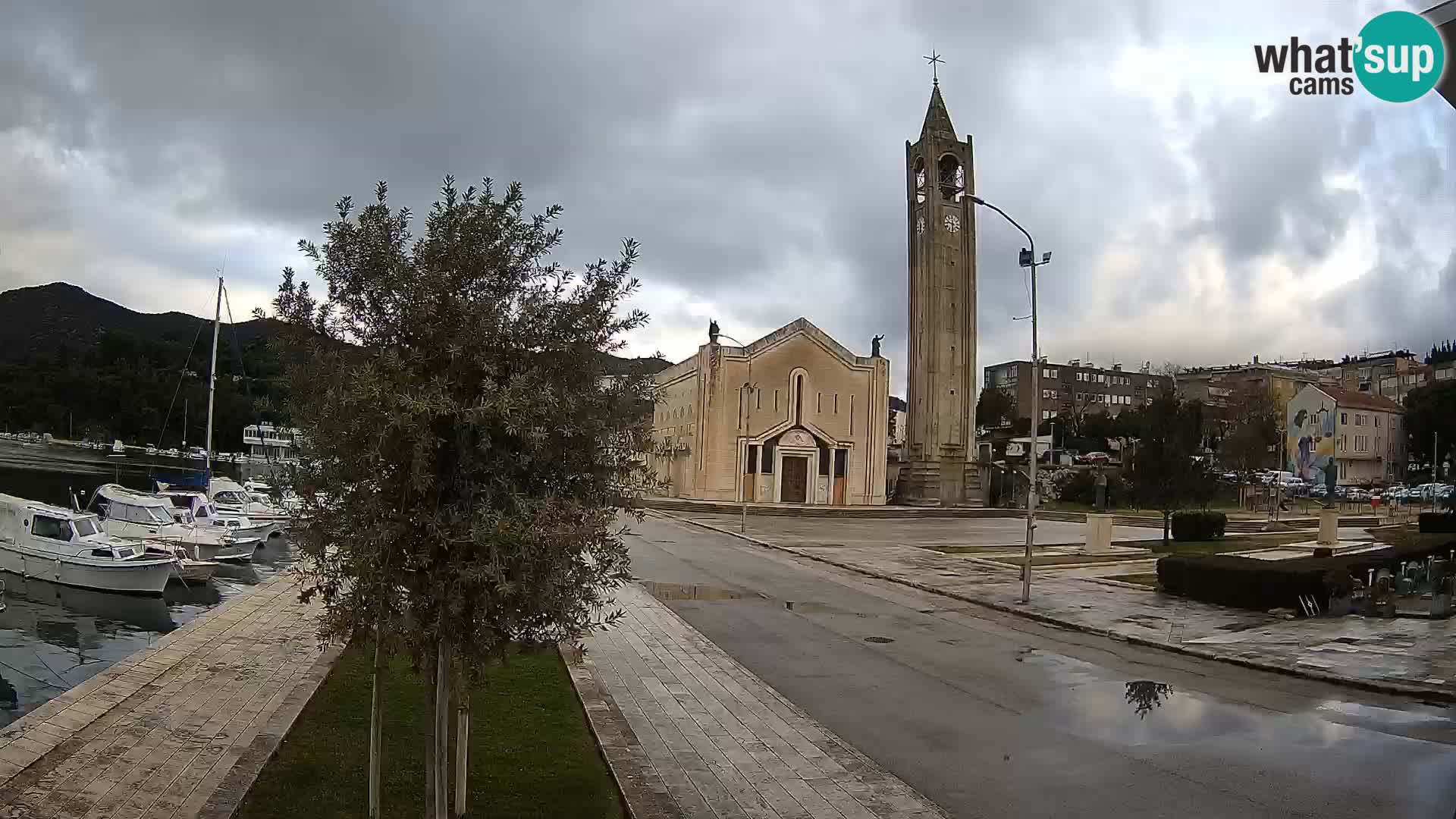 Webcam Ploče | Fesselnde Ausblicke auf Riva und die Kathedrale