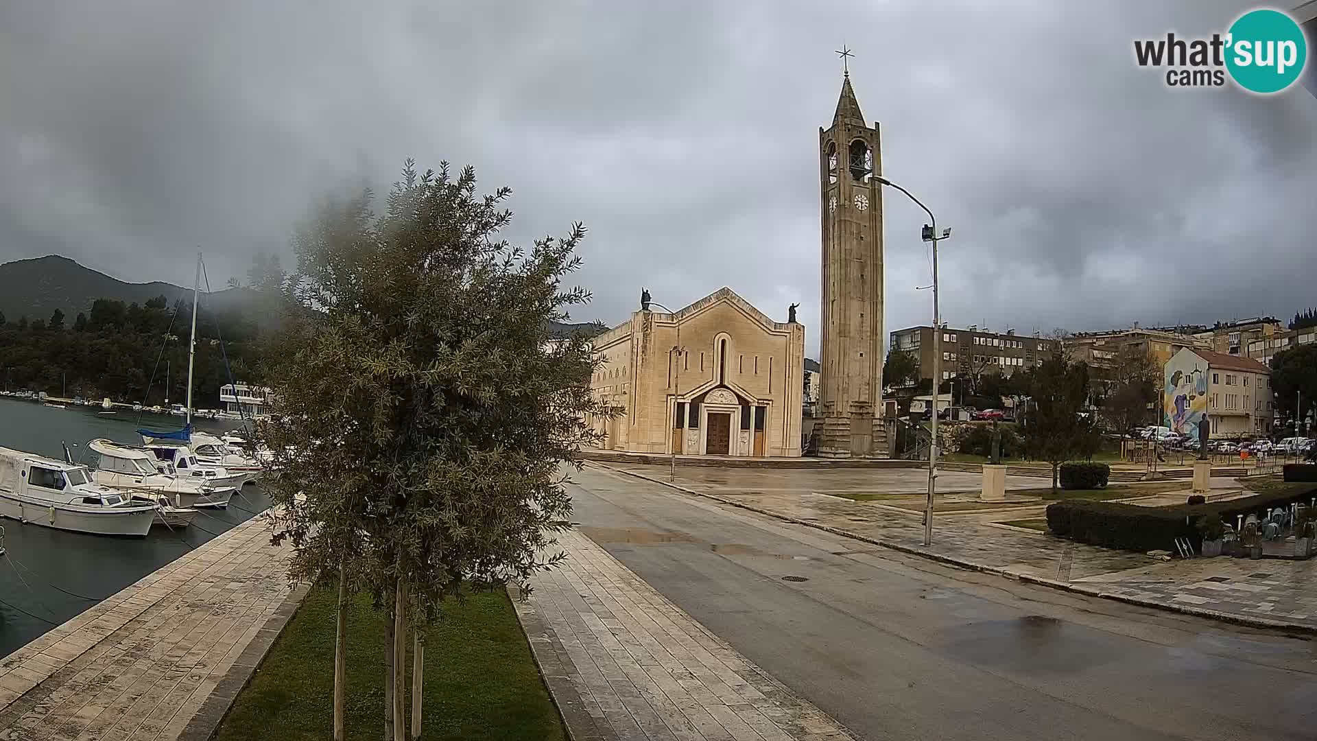 Webcam Ploče | Fesselnde Ausblicke auf Riva und die Kathedrale