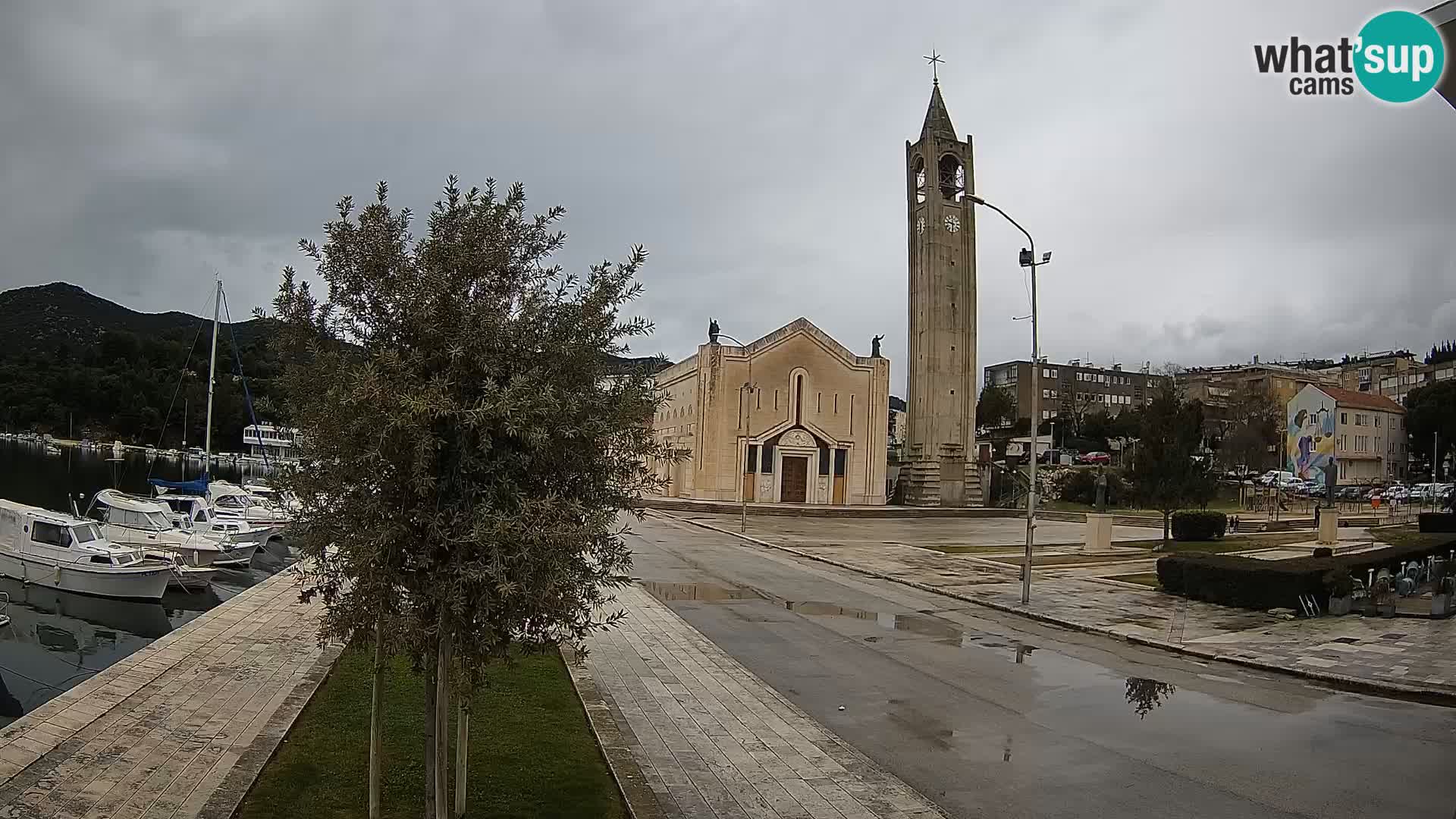 Ploče Cámara web | Vistas cautivadoras de Riva y la Catedral