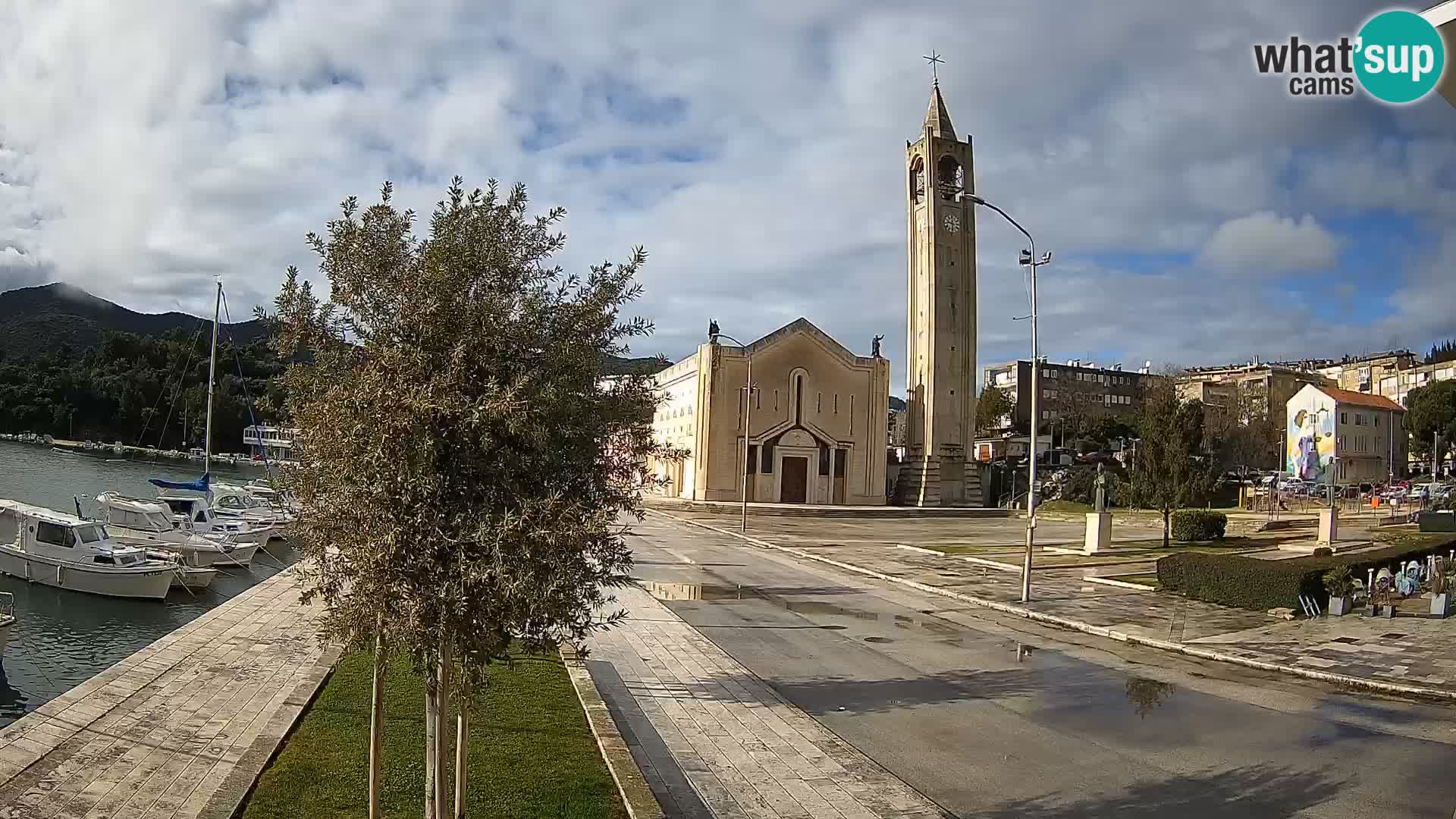 Ploče Cámara web | Vistas cautivadoras de Riva y la Catedral