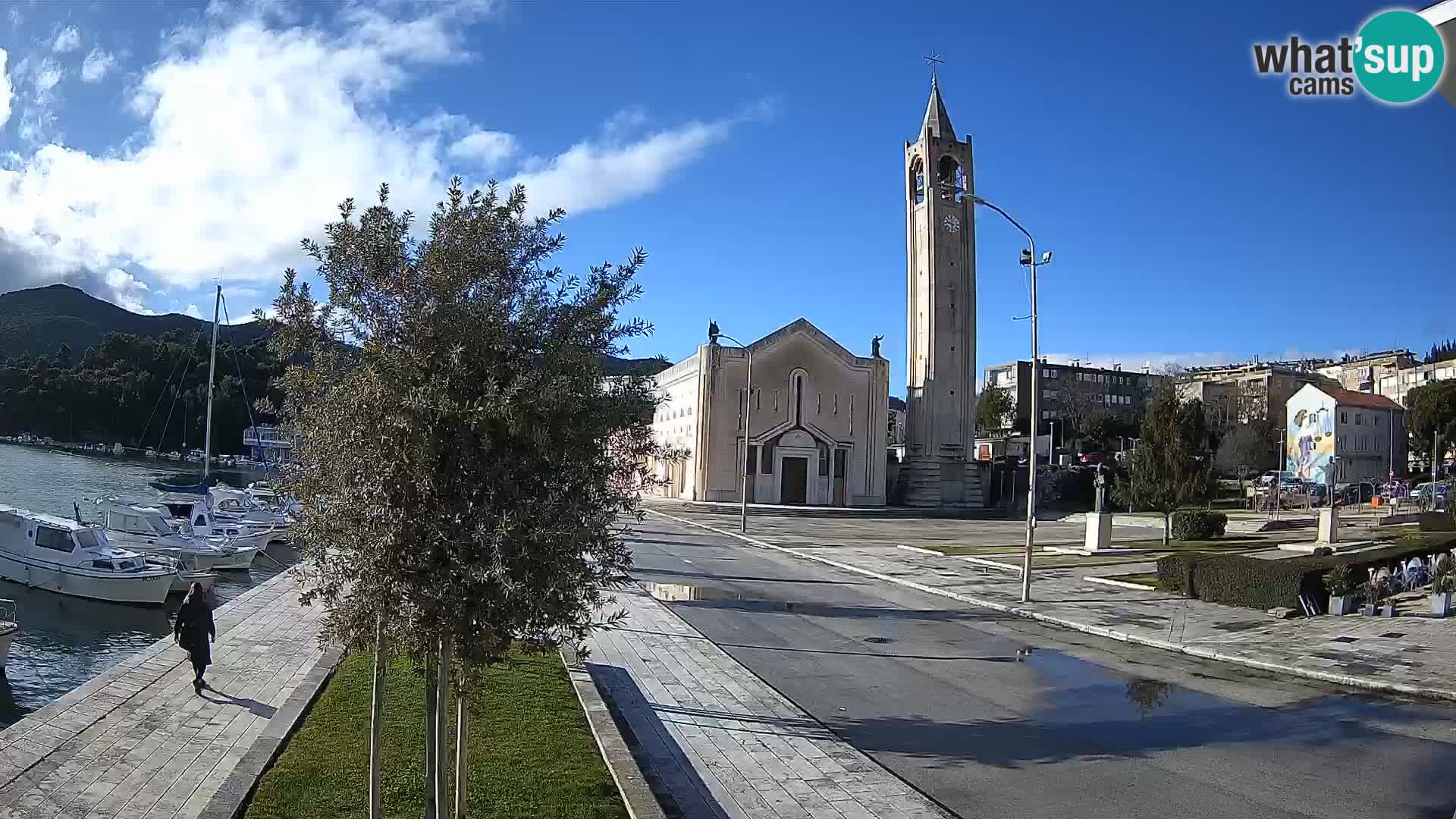 Spletna kamera Ploče | Osupljiv pogled na Rivo in katedralo