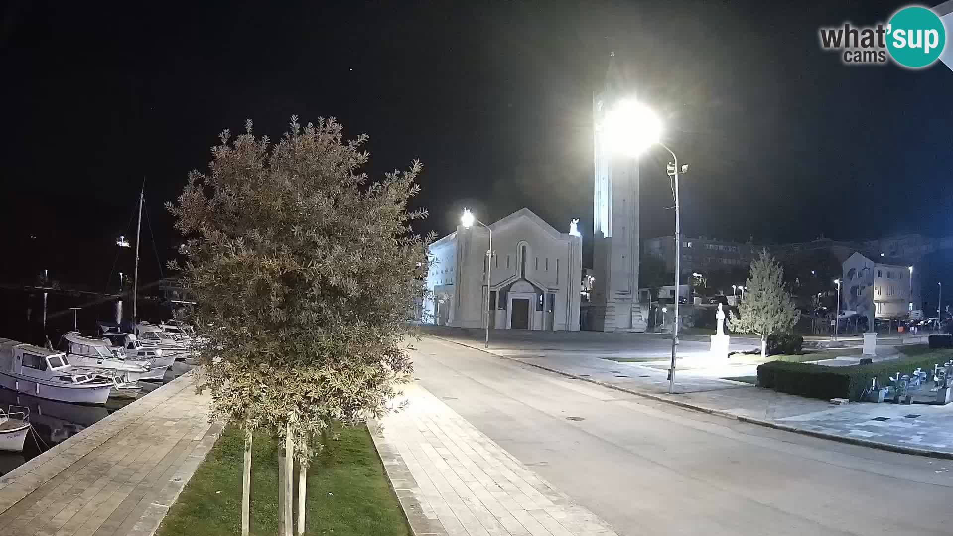 Spletna kamera Ploče | Osupljiv pogled na Rivo in katedralo