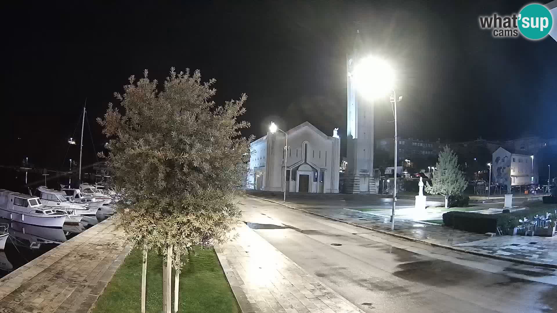 Spletna kamera Ploče | Osupljiv pogled na Rivo in katedralo