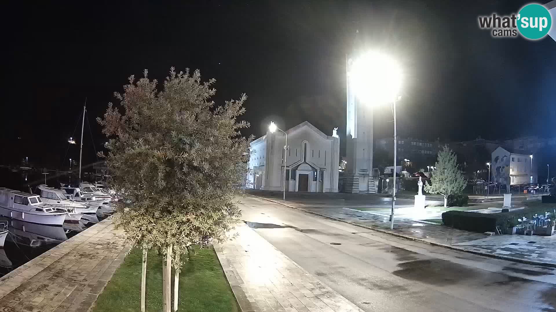 Spletna kamera Ploče | Osupljiv pogled na Rivo in katedralo