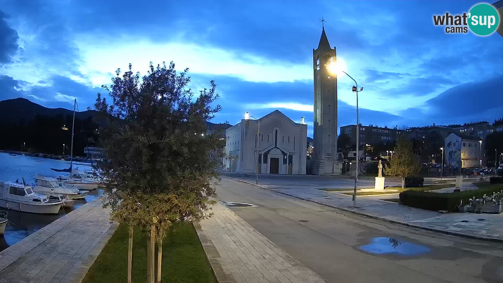 Webcam Ploče | Fesselnde Ausblicke auf Riva und die Kathedrale