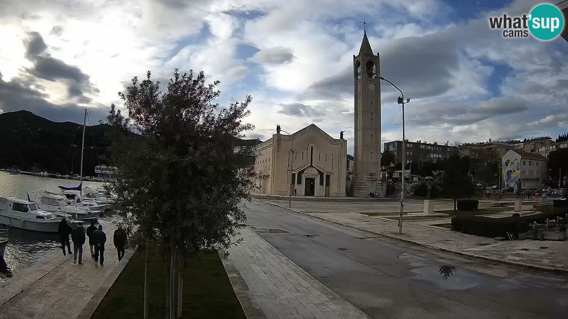 Webcam Ploče | Fesselnde Ausblicke auf Riva und die Kathedrale