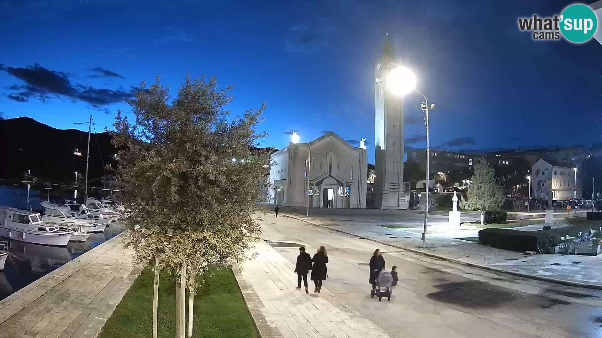 Webcam Ploče | Fesselnde Ausblicke auf Riva und die Kathedrale