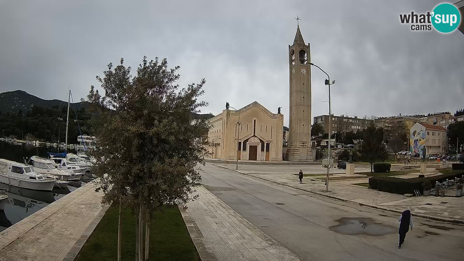 Ploče Cámara web | Vistas cautivadoras de Riva y la Catedral