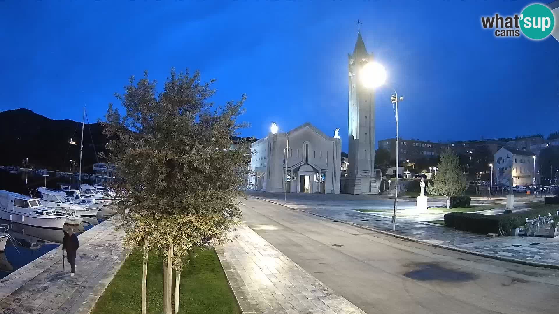 Ploče Cámara web | Vistas cautivadoras de Riva y la Catedral