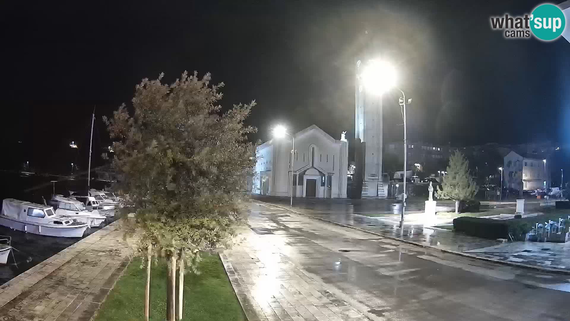 Webcam Ploče | Fesselnde Ausblicke auf Riva und die Kathedrale