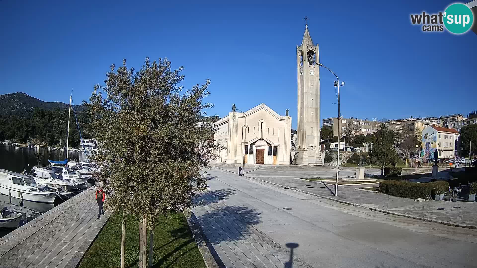Ploče Cámara web | Vistas cautivadoras de Riva y la Catedral