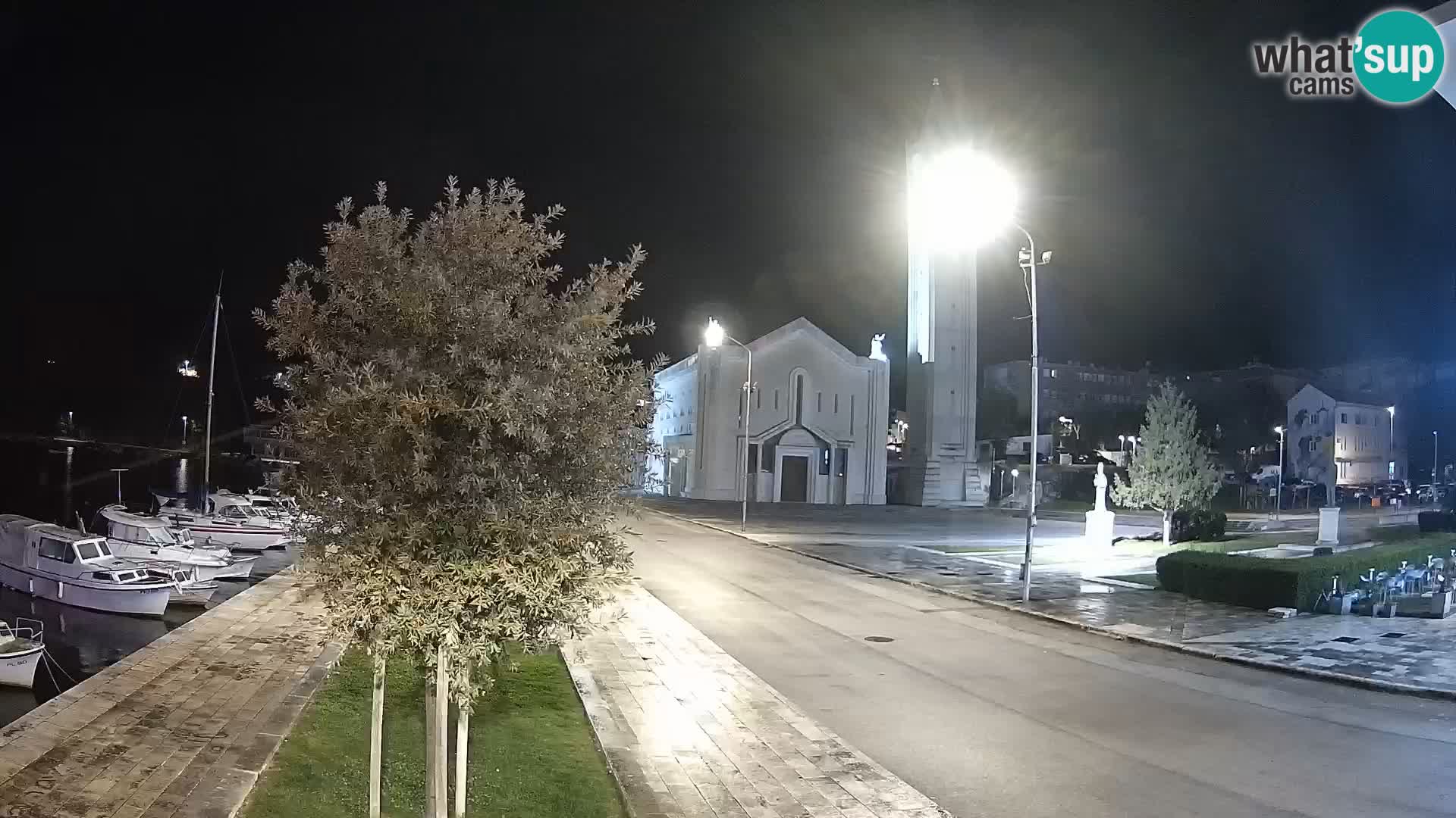 Ploče Cámara web | Vistas cautivadoras de Riva y la Catedral