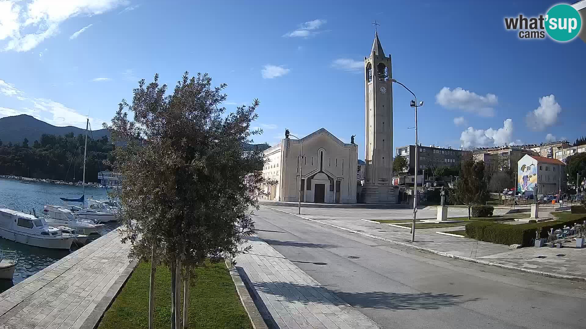 Ploče Cámara web | Vistas cautivadoras de Riva y la Catedral