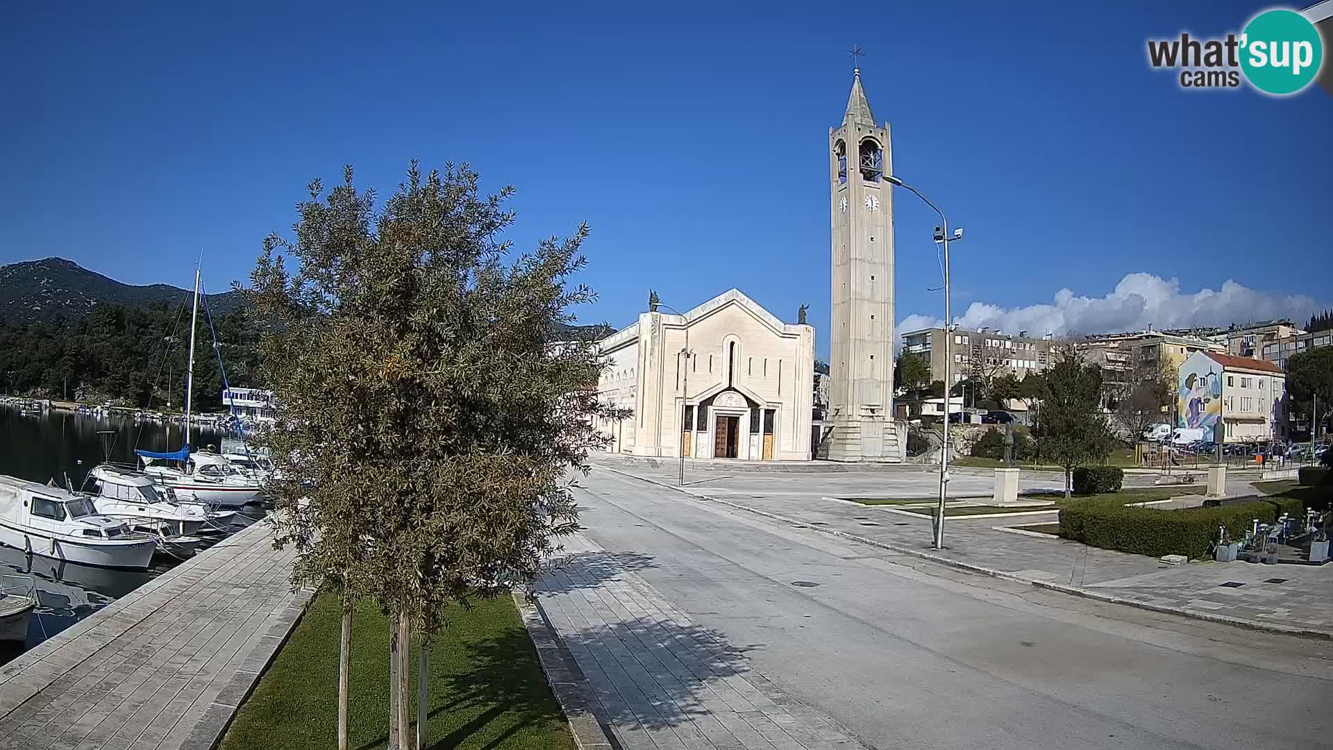 Spletna kamera Ploče | Osupljiv pogled na Rivo in katedralo