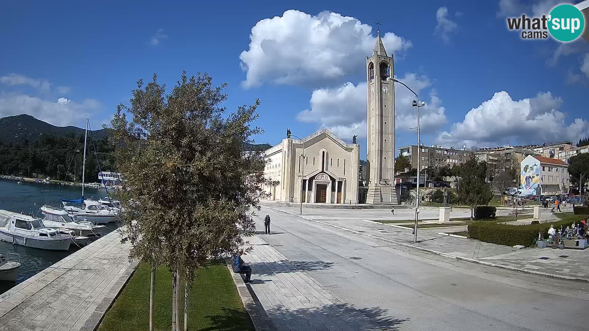 Spletna kamera Ploče | Osupljiv pogled na Rivo in katedralo