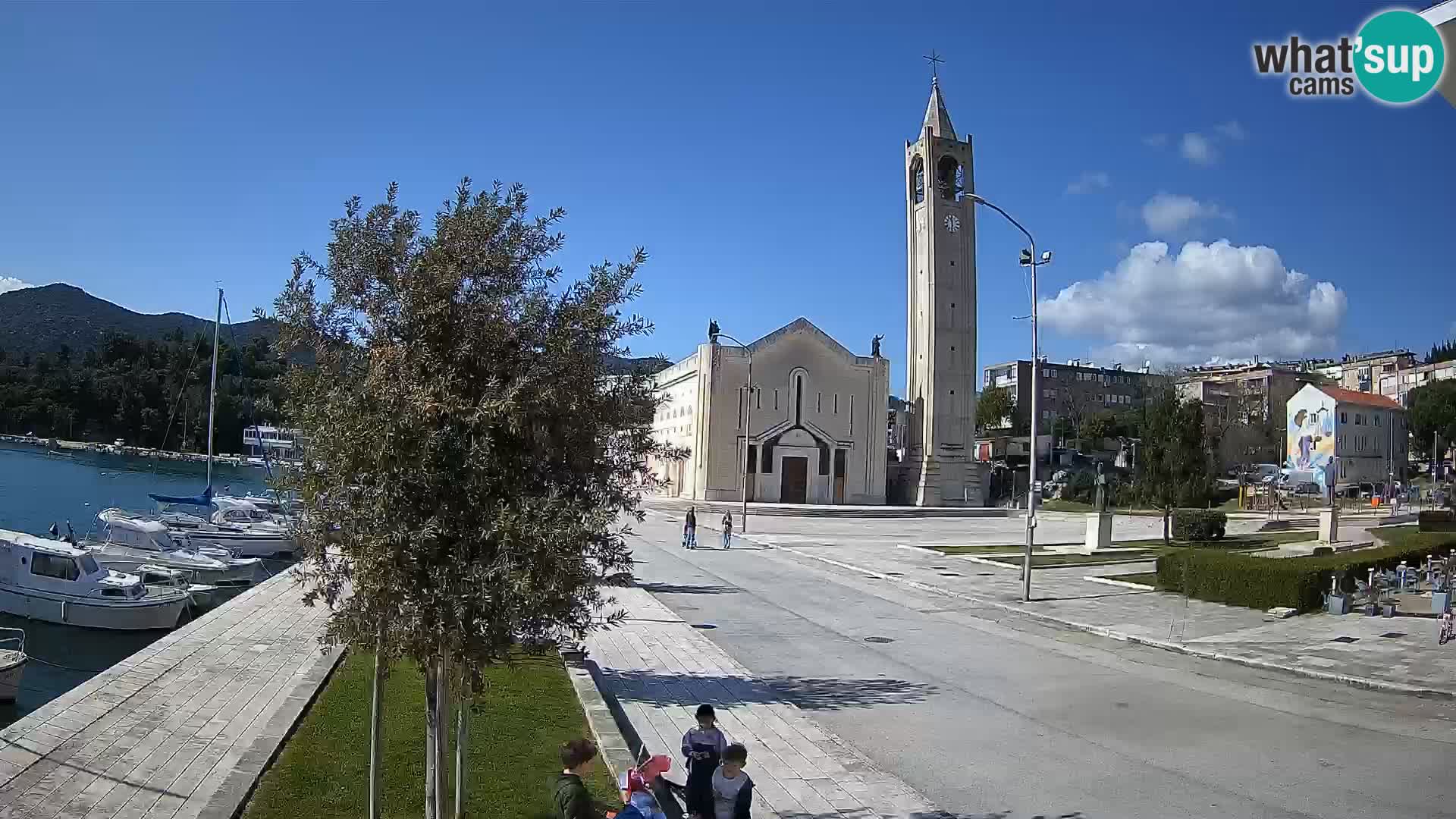 Ploče Cámara web | Vistas cautivadoras de Riva y la Catedral
