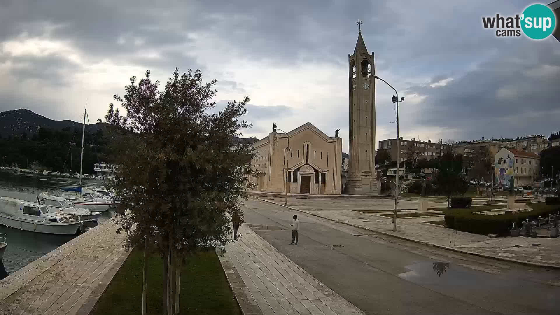 Webcam Ploče | Fesselnde Ausblicke auf Riva und die Kathedrale