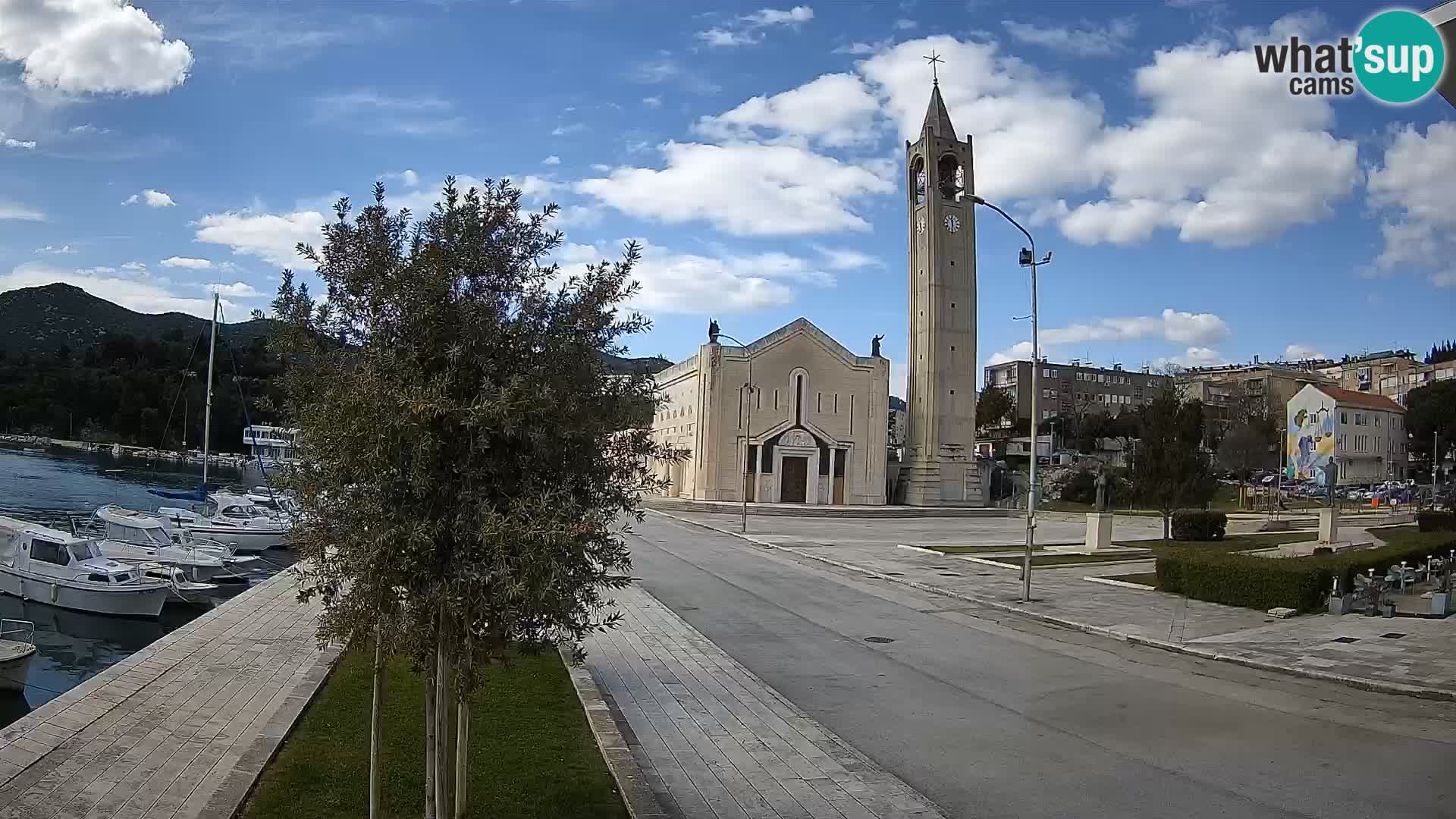 Ploče Cámara web | Vistas cautivadoras de Riva y la Catedral