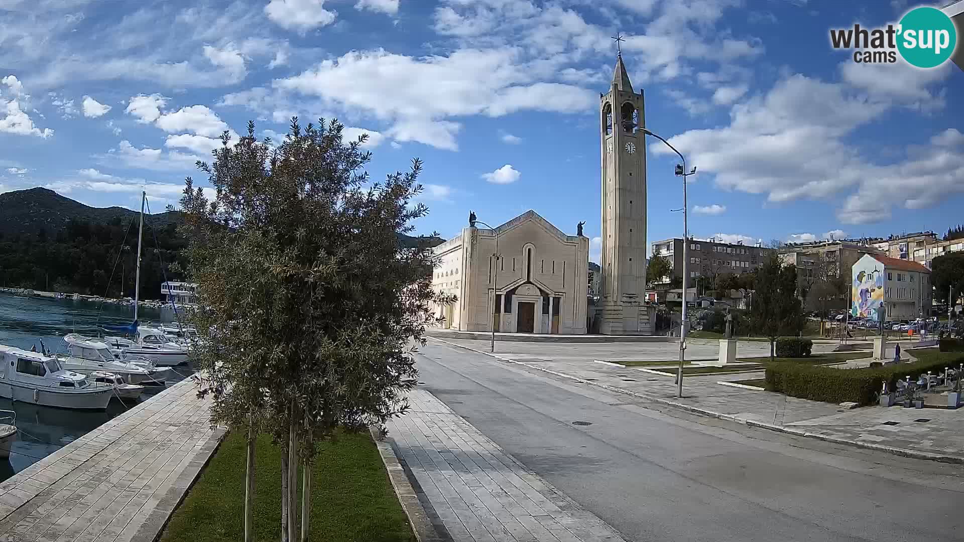 Spletna kamera Ploče | Osupljiv pogled na Rivo in katedralo