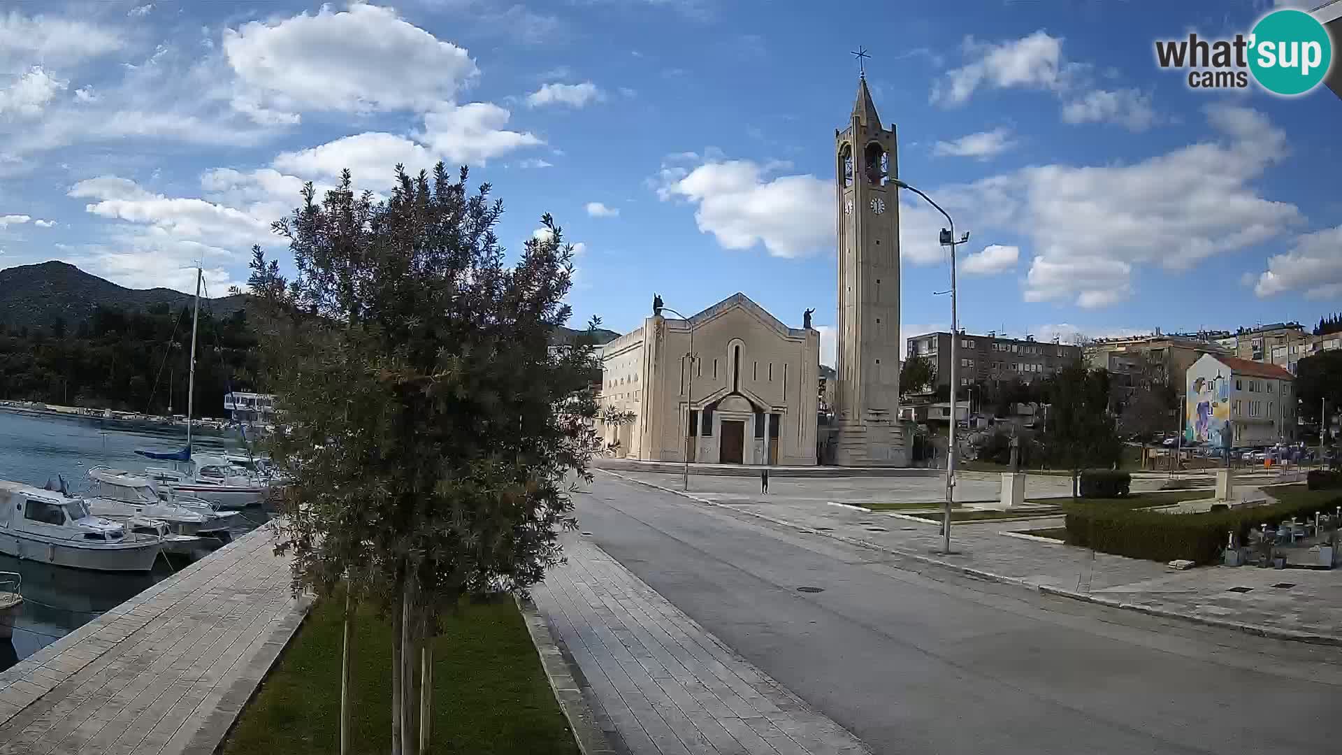 Ploče Cámara web | Vistas cautivadoras de Riva y la Catedral