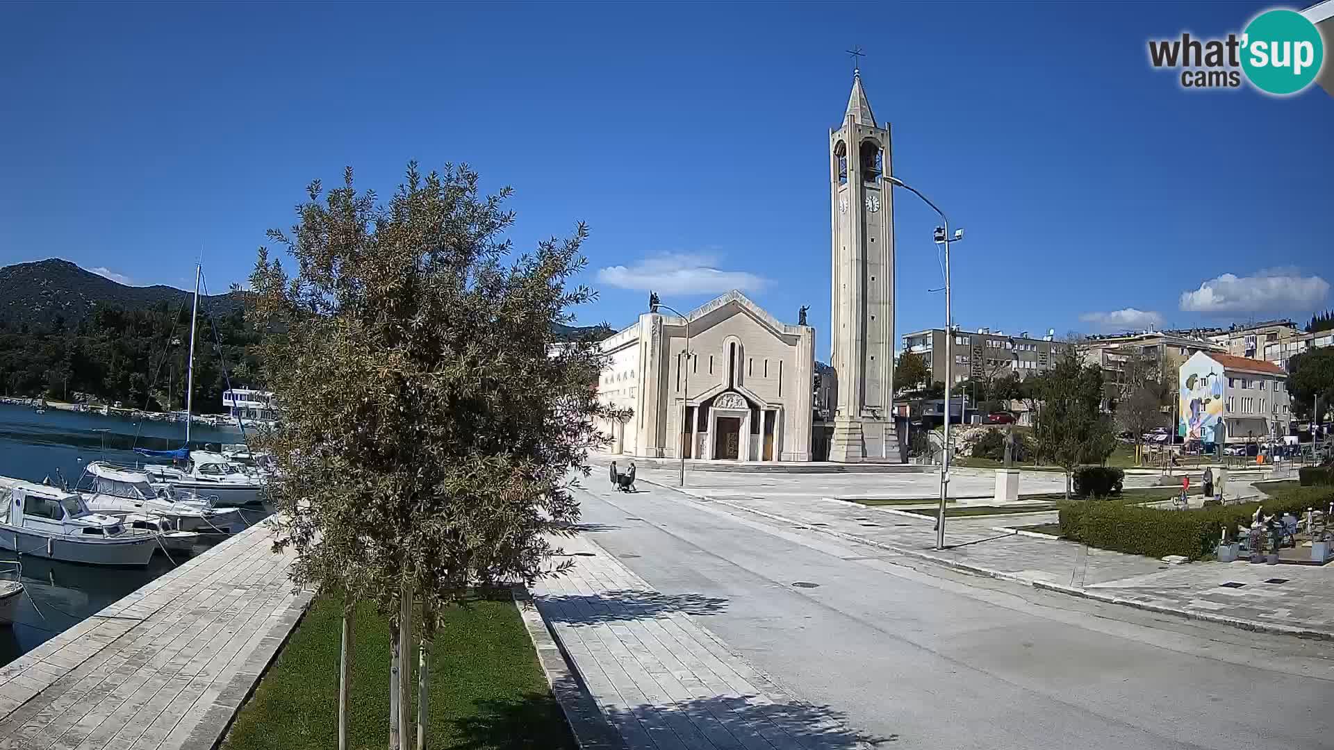 Ploče Cámara web | Vistas cautivadoras de Riva y la Catedral