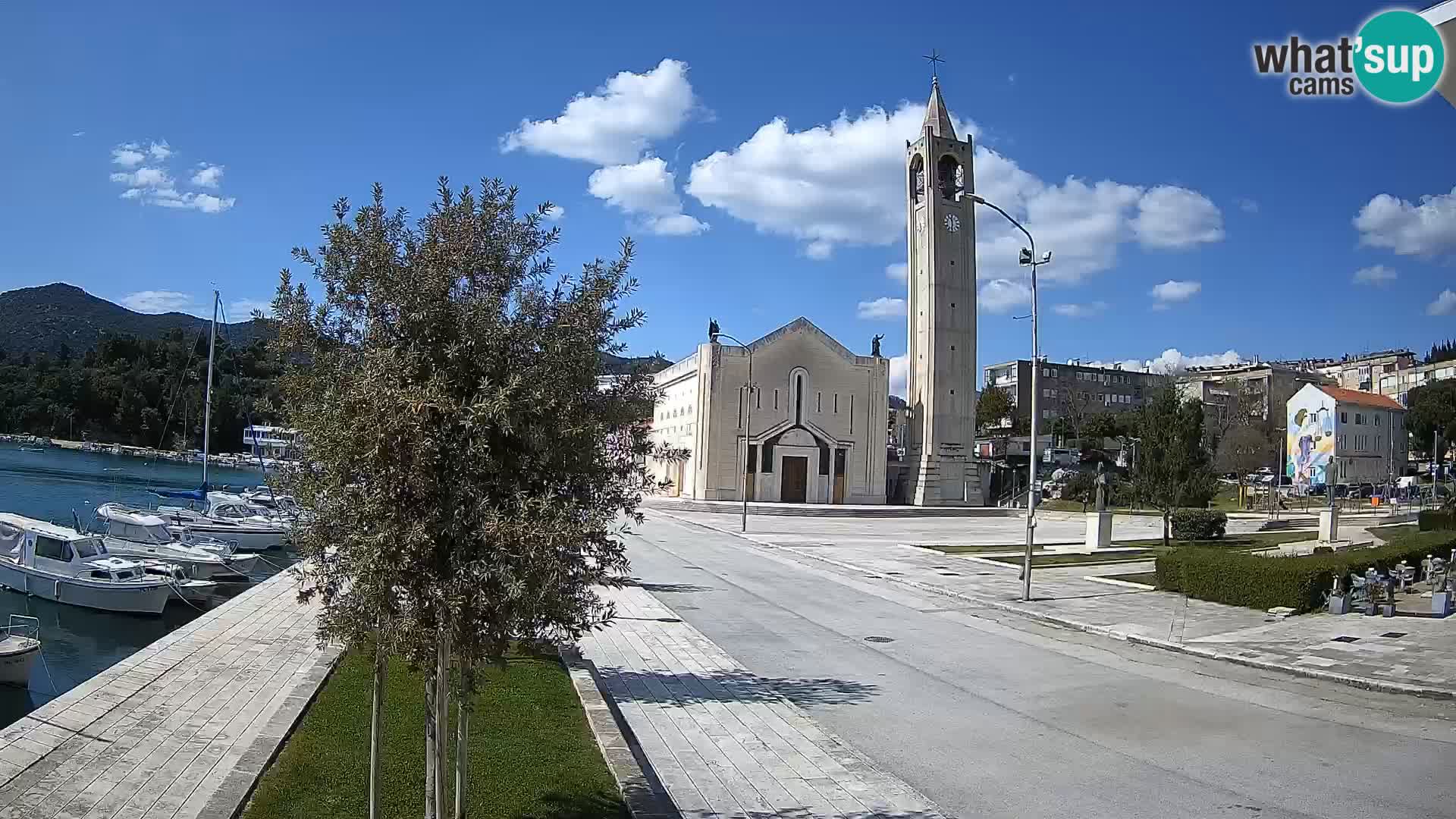 Spletna kamera Ploče | Osupljiv pogled na Rivo in katedralo