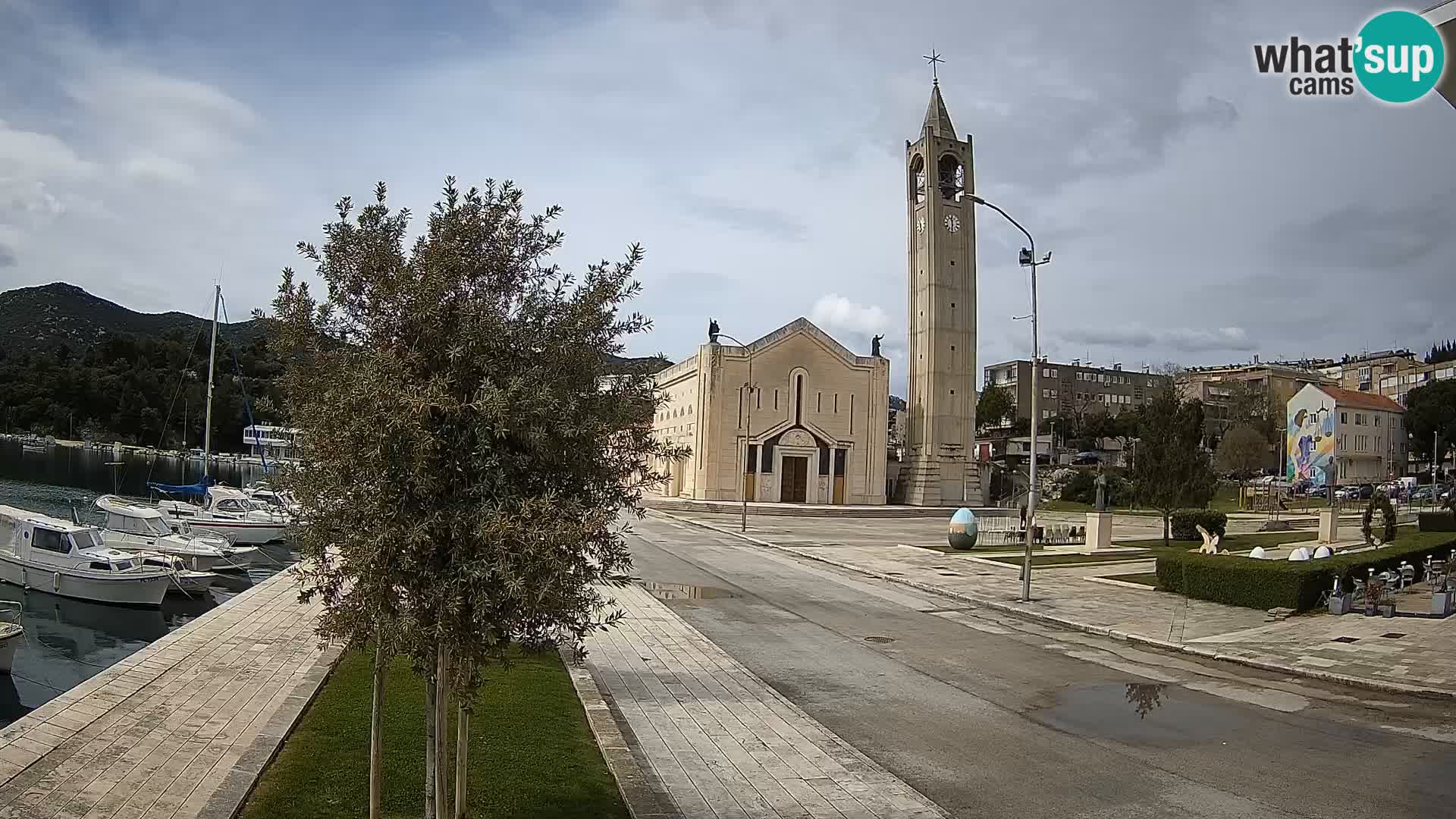 Spletna kamera Ploče | Osupljiv pogled na Rivo in katedralo