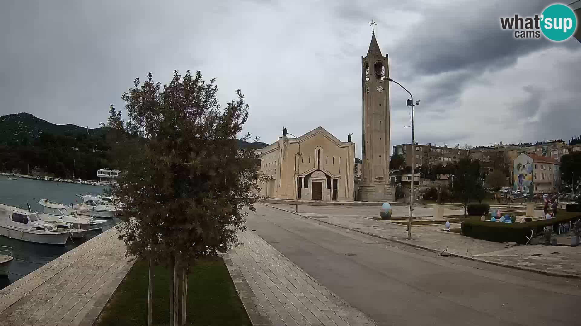 Ploče Cámara web | Vistas cautivadoras de Riva y la Catedral