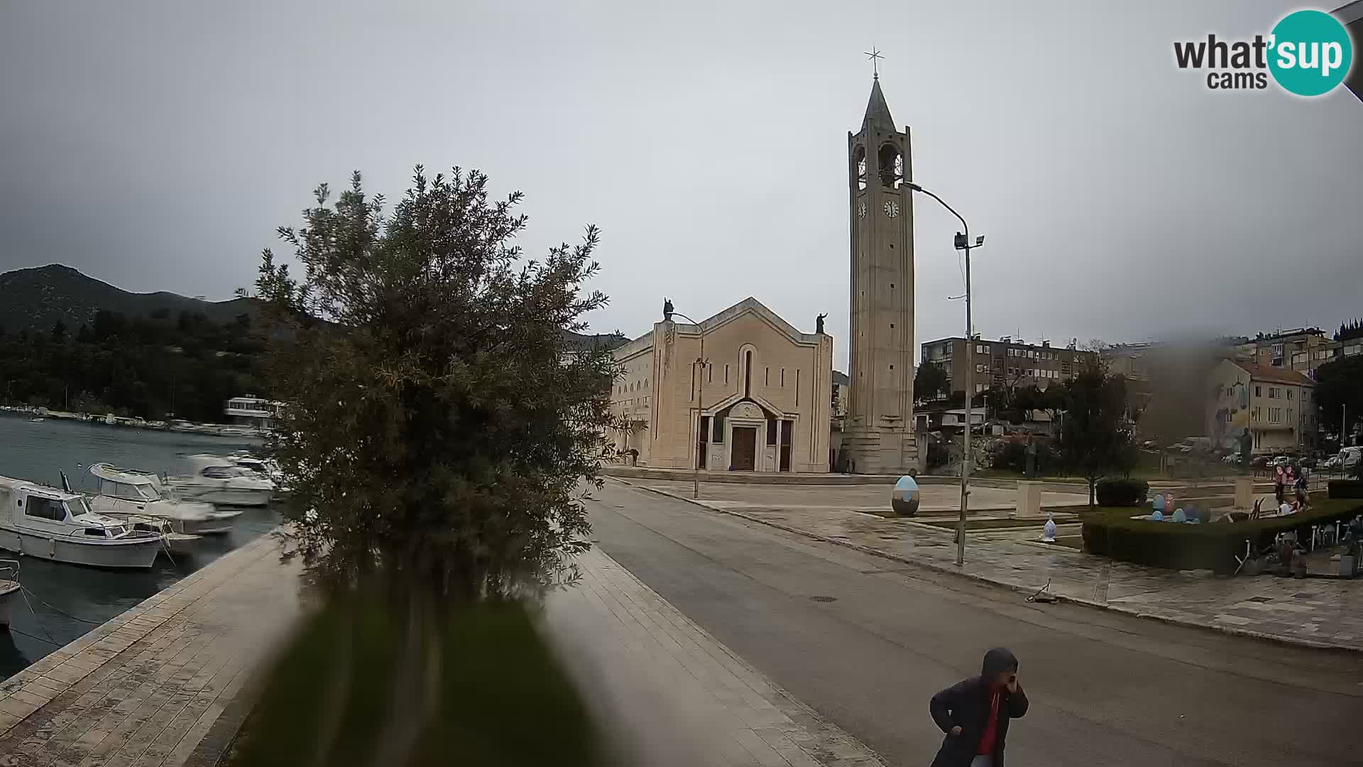 Spletna kamera Ploče | Osupljiv pogled na Rivo in katedralo