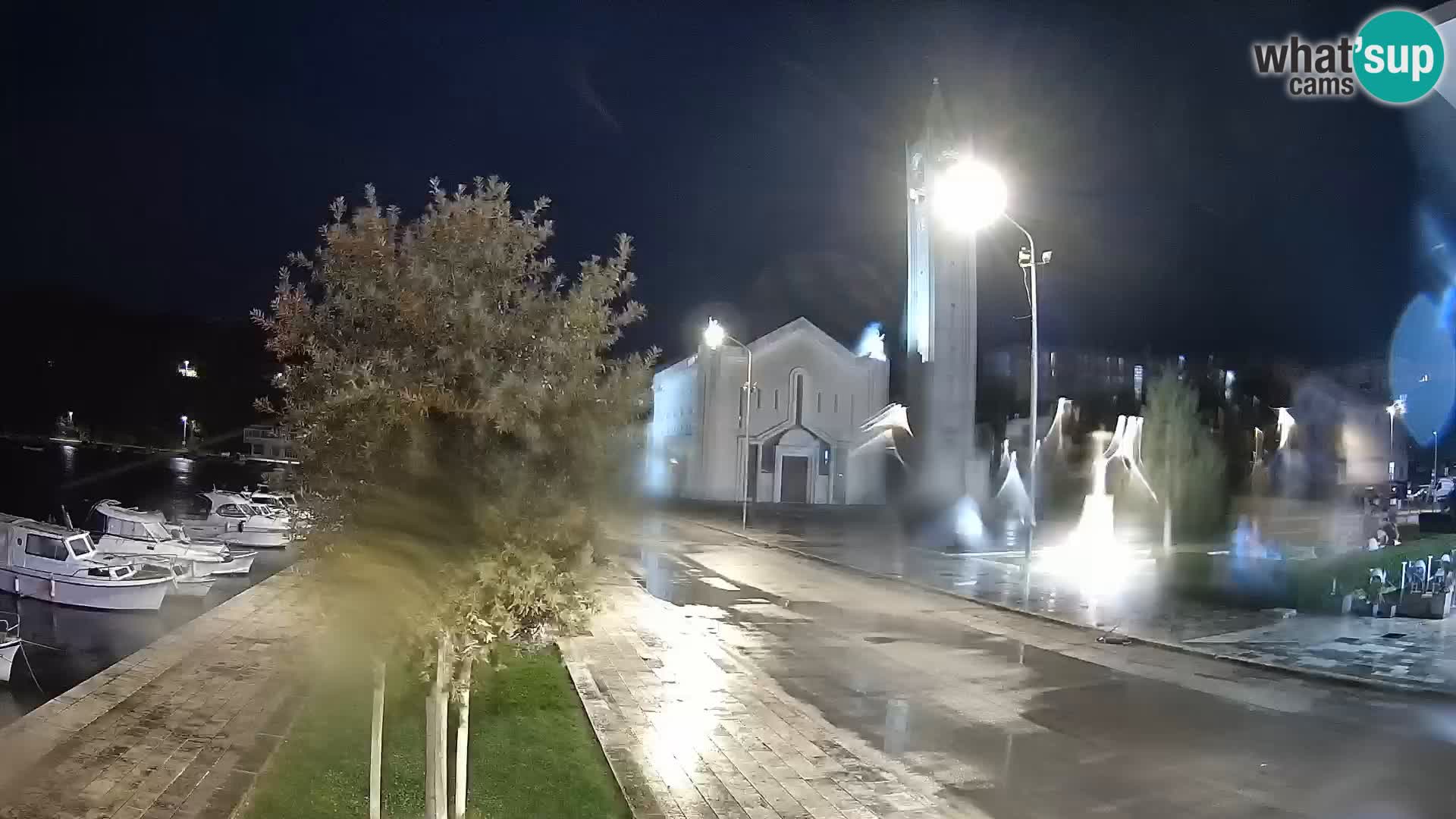 Spletna kamera Ploče | Osupljiv pogled na Rivo in katedralo