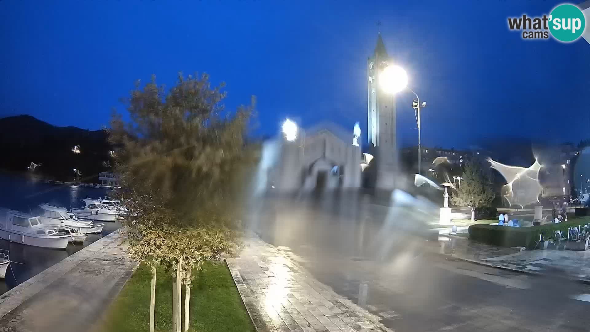 Spletna kamera Ploče | Osupljiv pogled na Rivo in katedralo