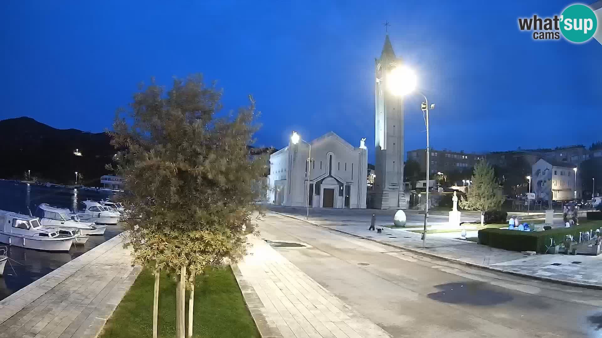 Spletna kamera Ploče | Osupljiv pogled na Rivo in katedralo