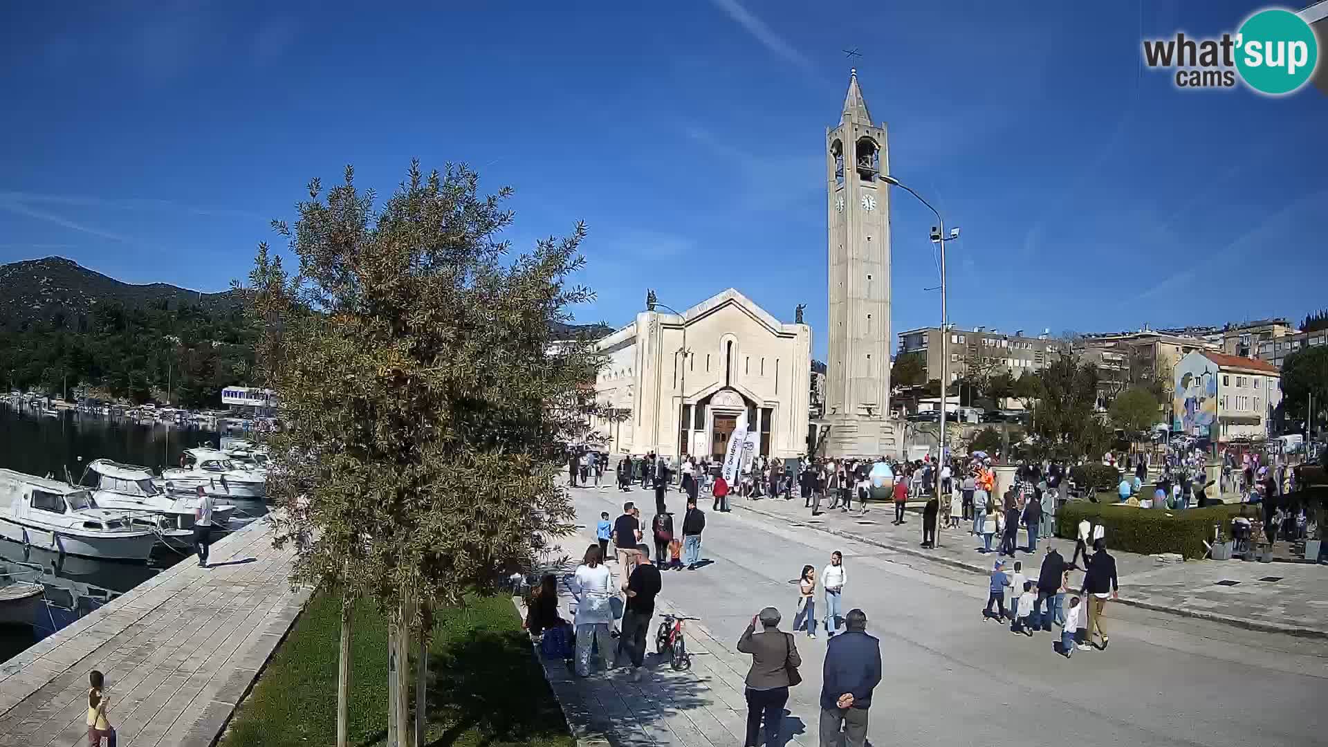 Spletna kamera Ploče | Osupljiv pogled na Rivo in katedralo