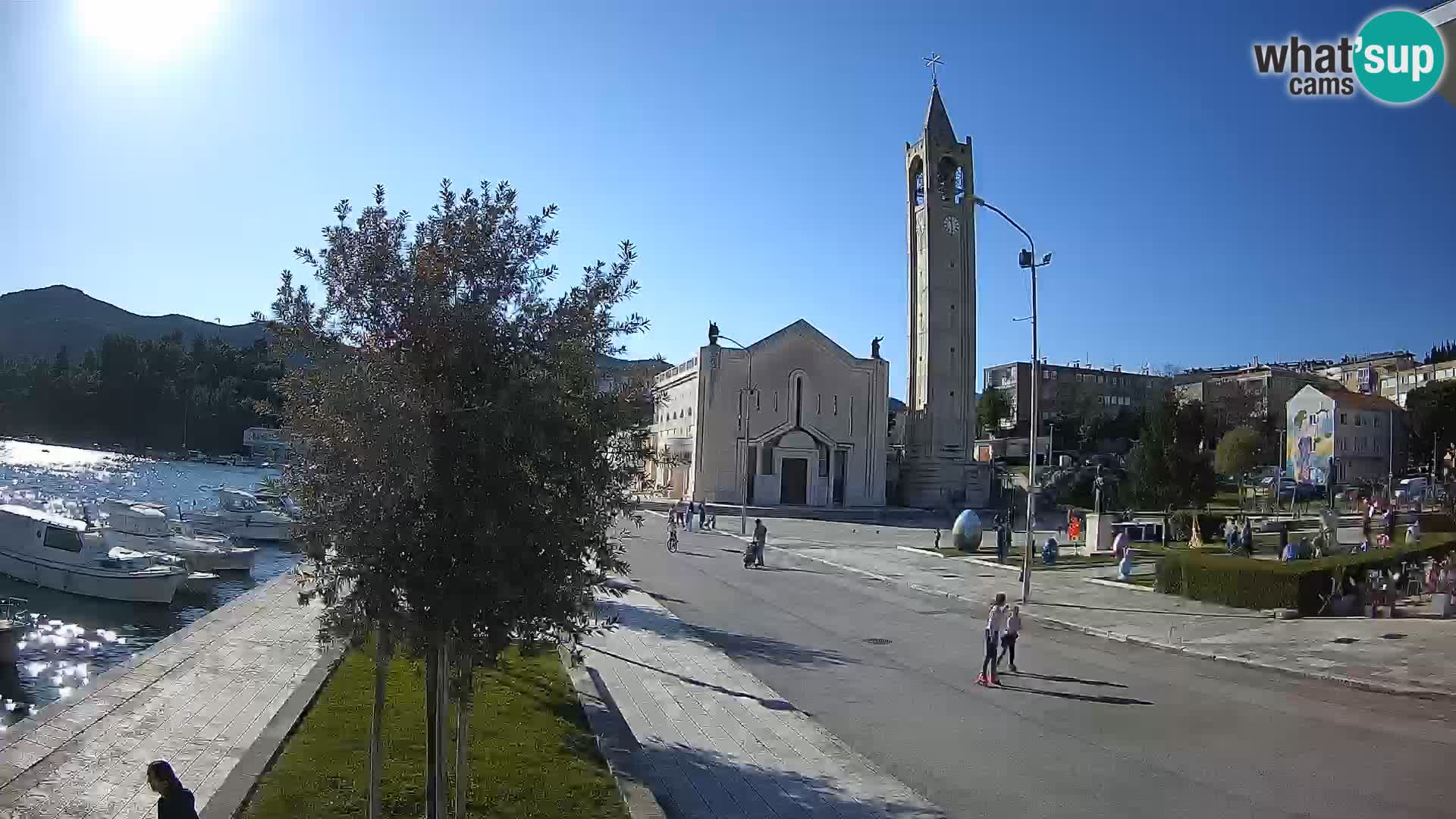 Spletna kamera Ploče | Osupljiv pogled na Rivo in katedralo