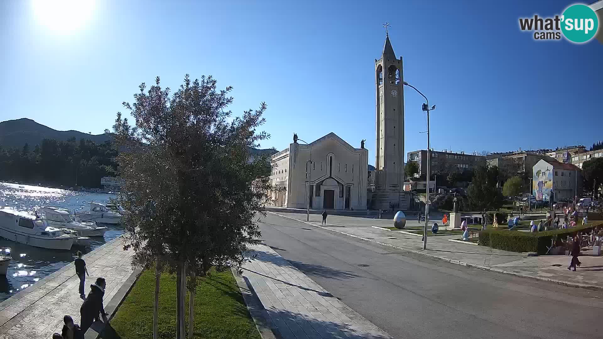 Ploče Cámara web | Vistas cautivadoras de Riva y la Catedral