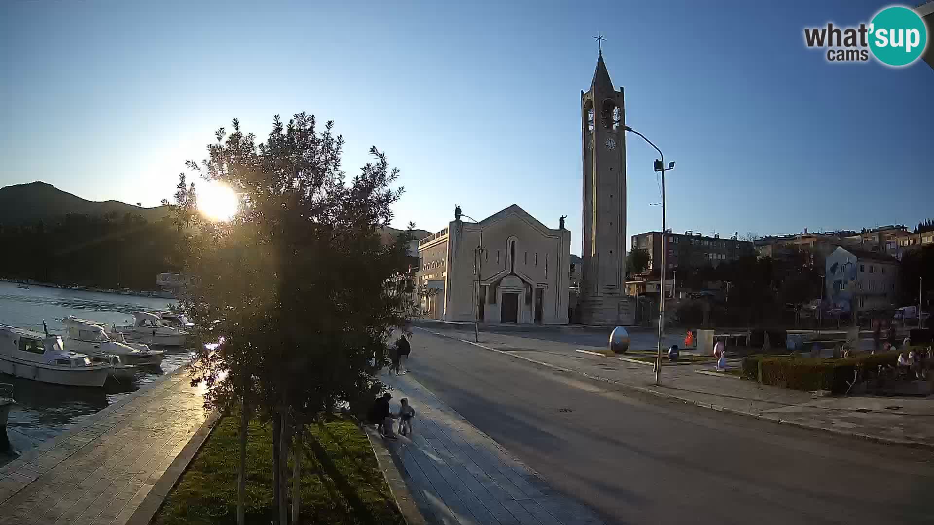 Webcam Ploče | Fesselnde Ausblicke auf Riva und die Kathedrale