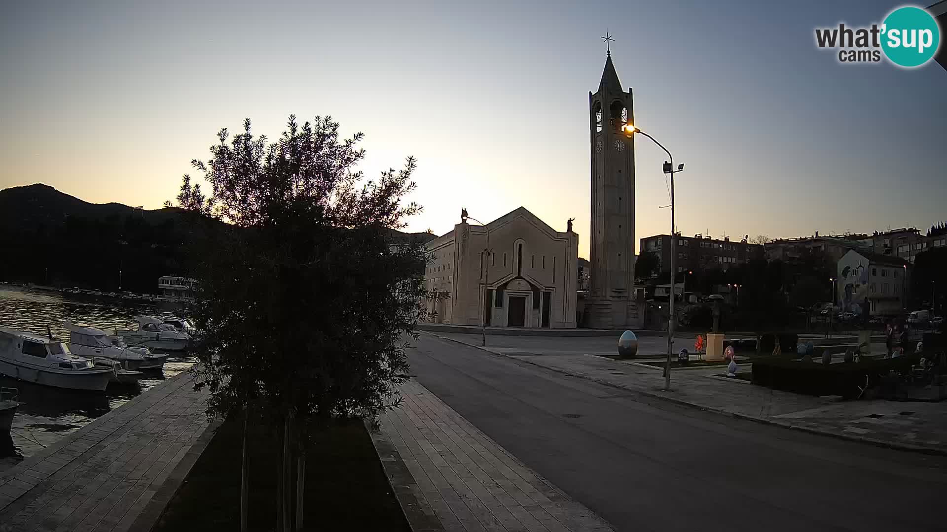 Spletna kamera Ploče | Osupljiv pogled na Rivo in katedralo