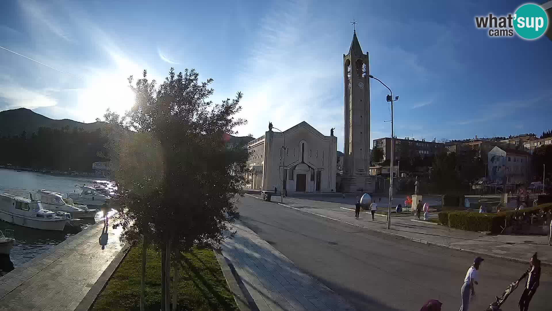 Spletna kamera Ploče | Osupljiv pogled na Rivo in katedralo