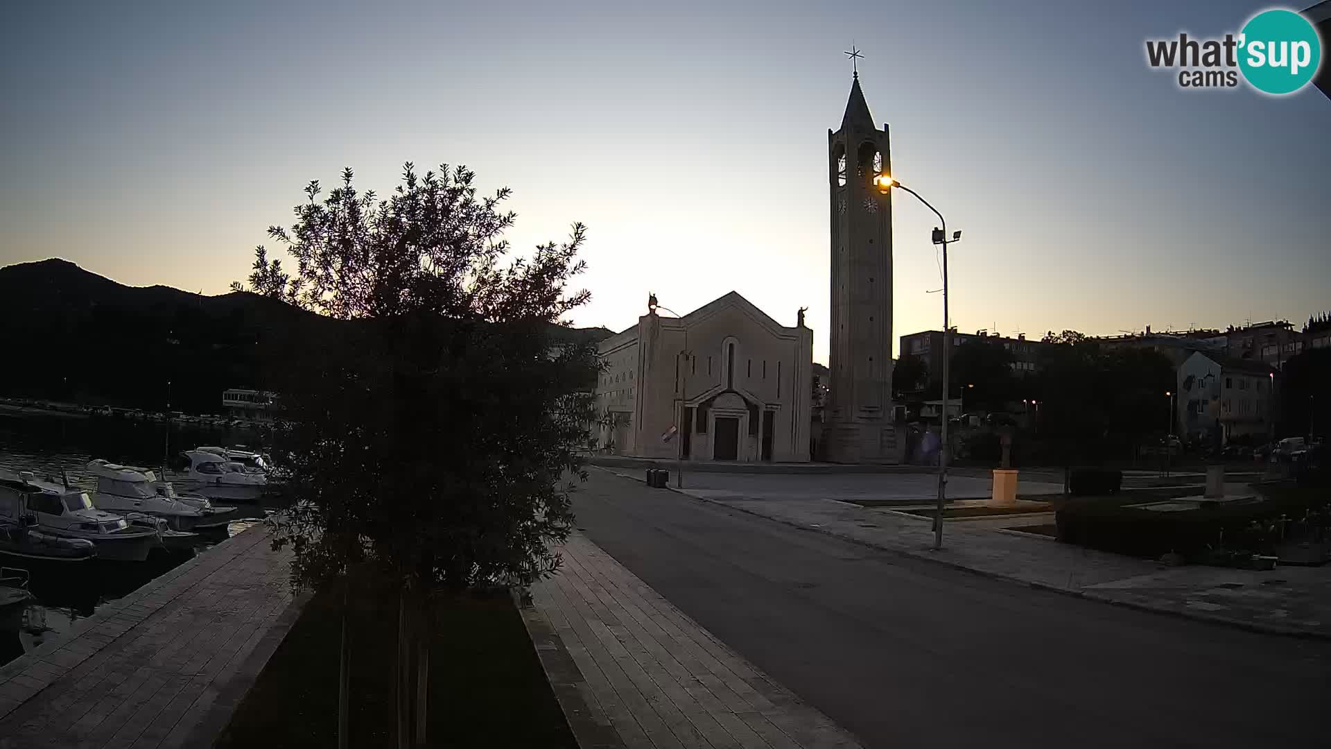 Ploče Cámara web | Vistas cautivadoras de Riva y la Catedral