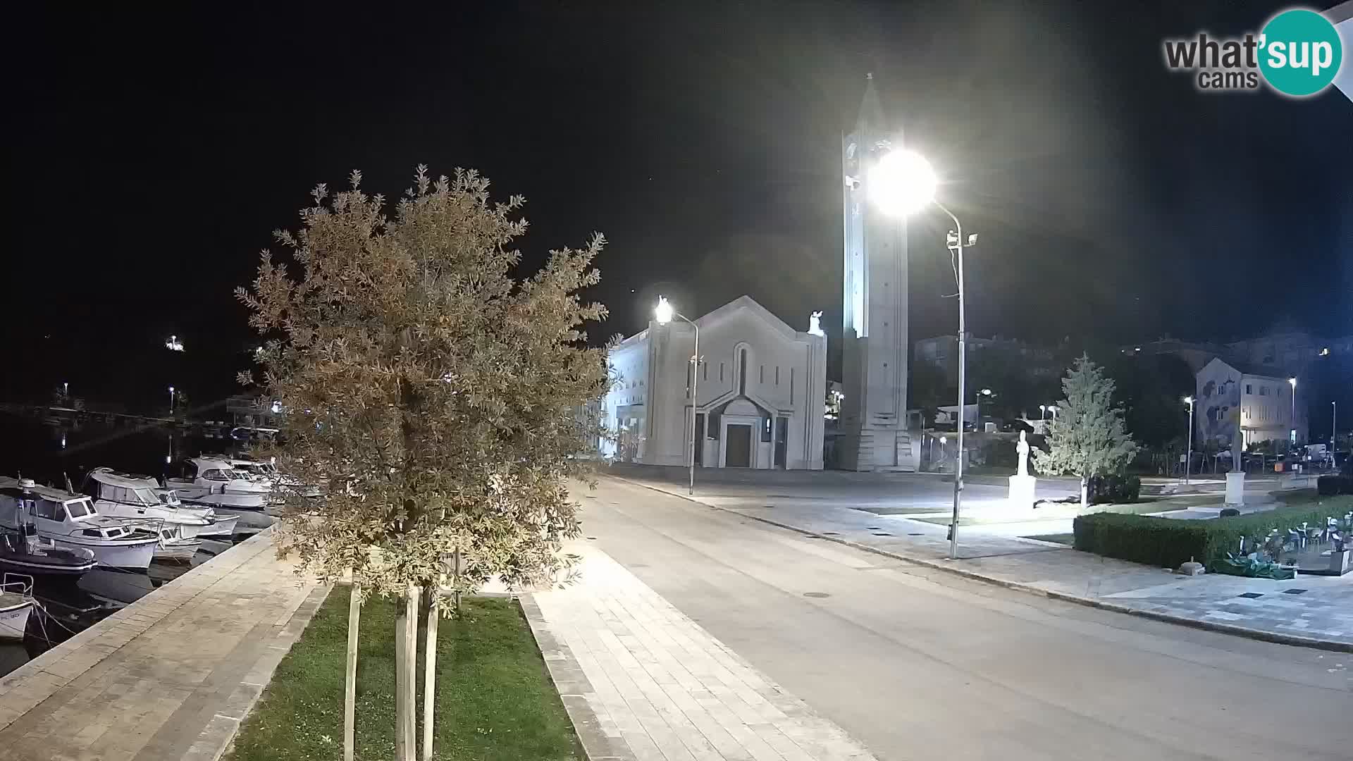 Webcam Ploče | Fesselnde Ausblicke auf Riva und die Kathedrale
