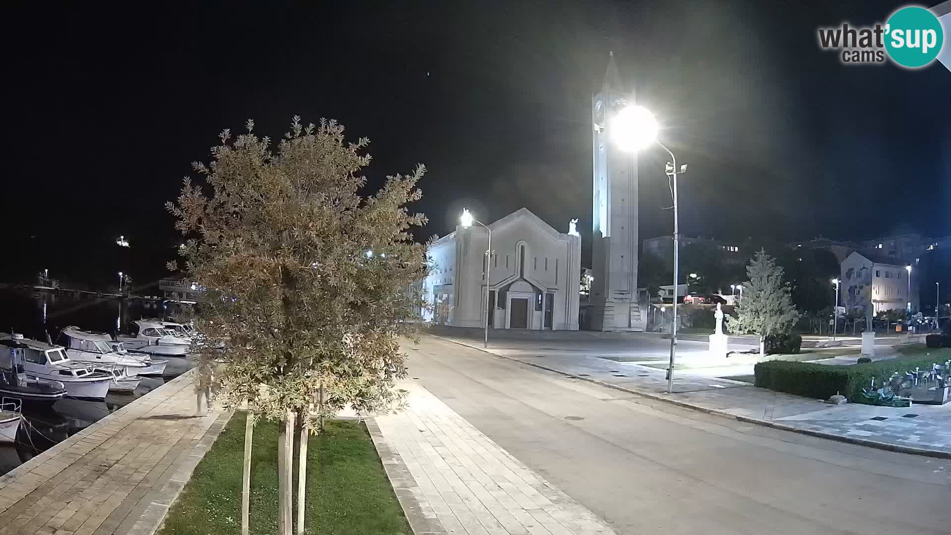Spletna kamera Ploče | Osupljiv pogled na Rivo in katedralo