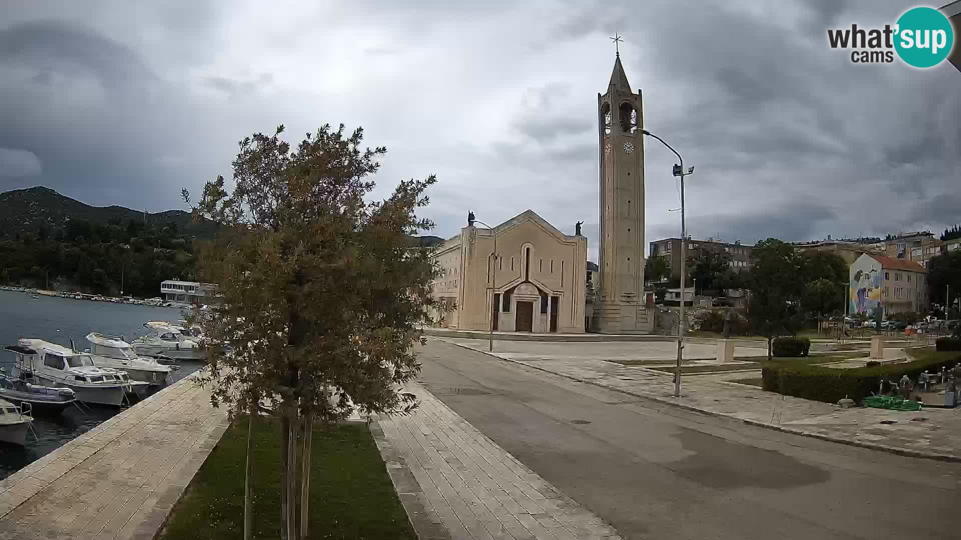 Ploče Cámara web | Vistas cautivadoras de Riva y la Catedral