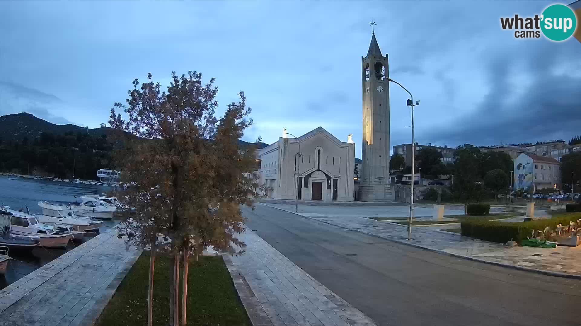 Web kamera Ploče | Očaravajući pogled na Rivu i Katedralu