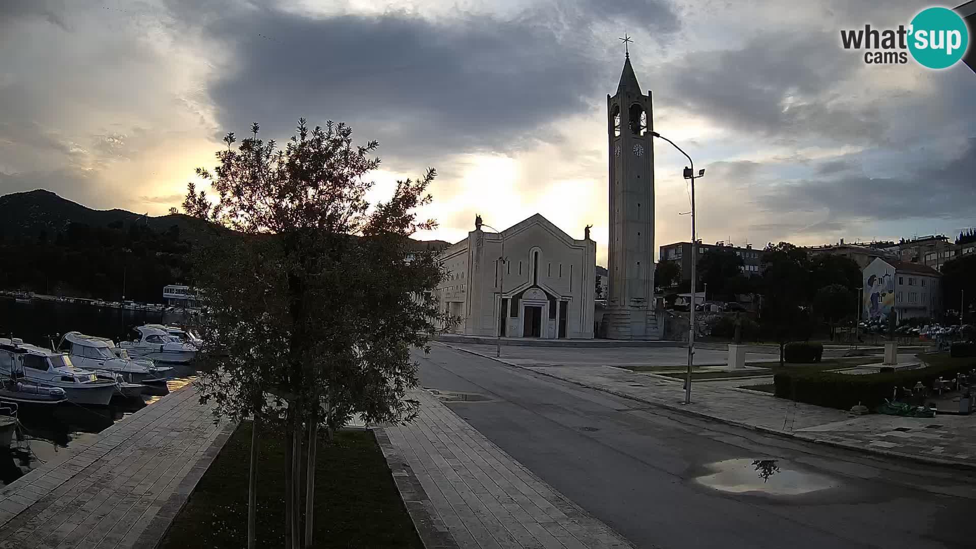 Webcam Ploče | Fesselnde Ausblicke auf Riva und die Kathedrale