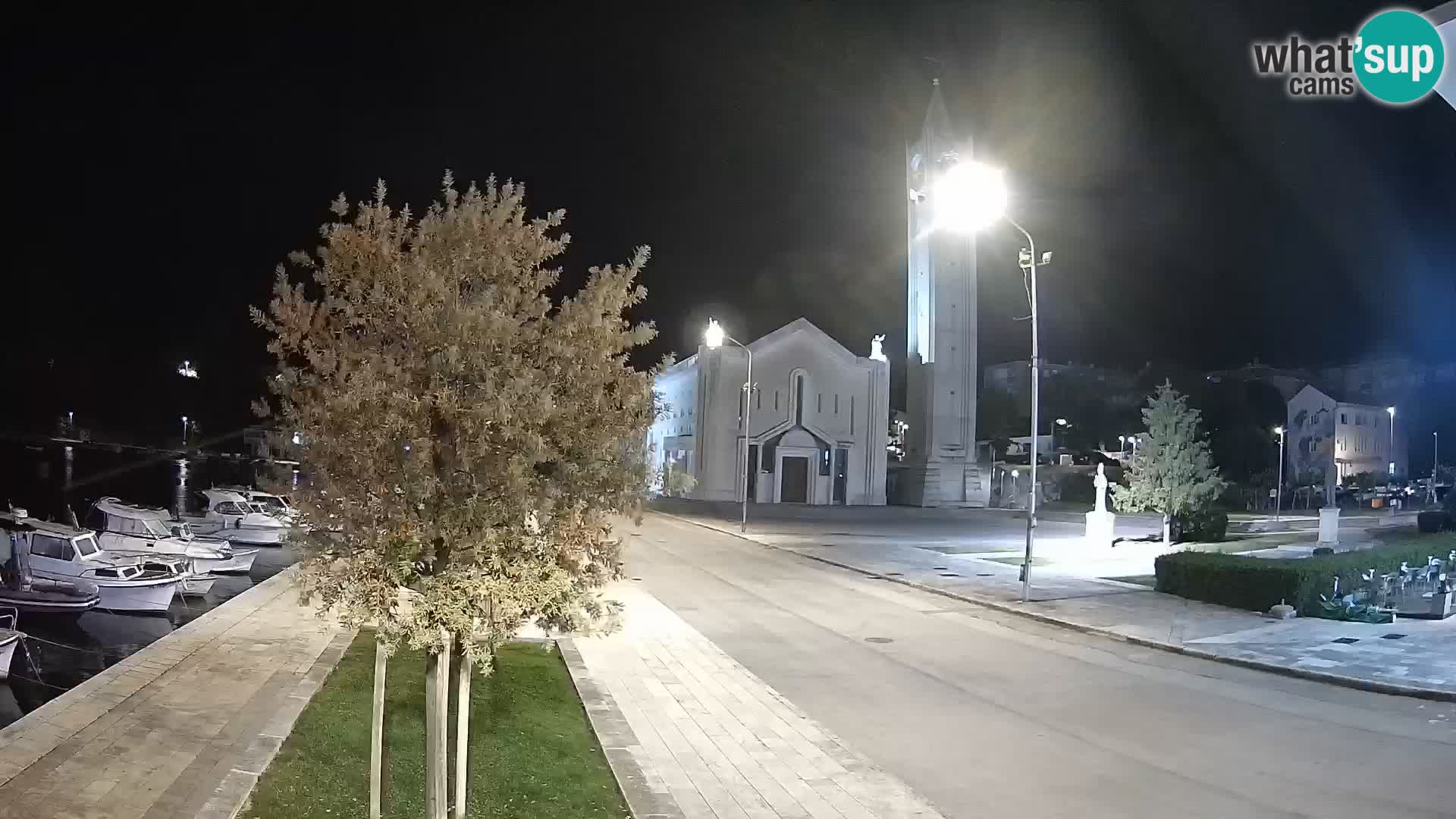 Spletna kamera Ploče | Osupljiv pogled na Rivo in katedralo