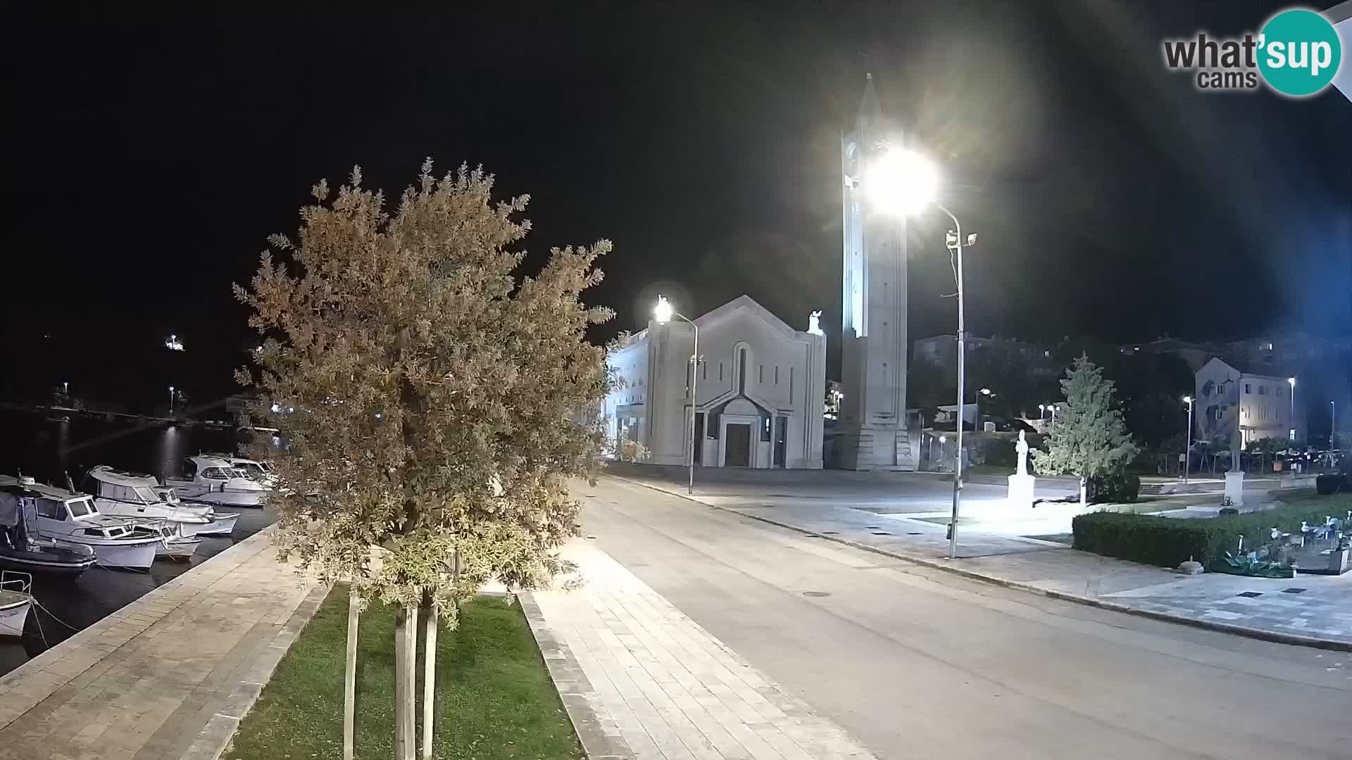Spletna kamera Ploče | Osupljiv pogled na Rivo in katedralo