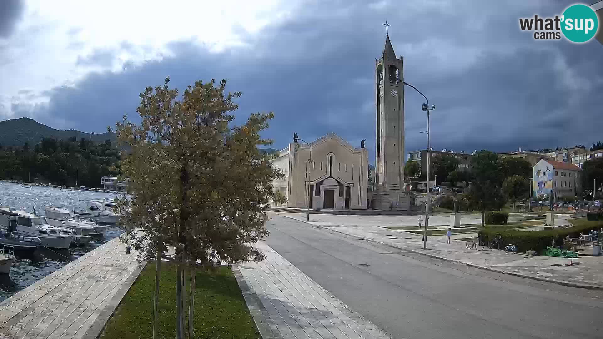 Ploče Cámara web | Vistas cautivadoras de Riva y la Catedral